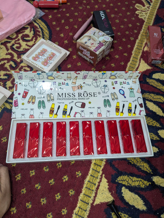 Pack of 10 lipstick